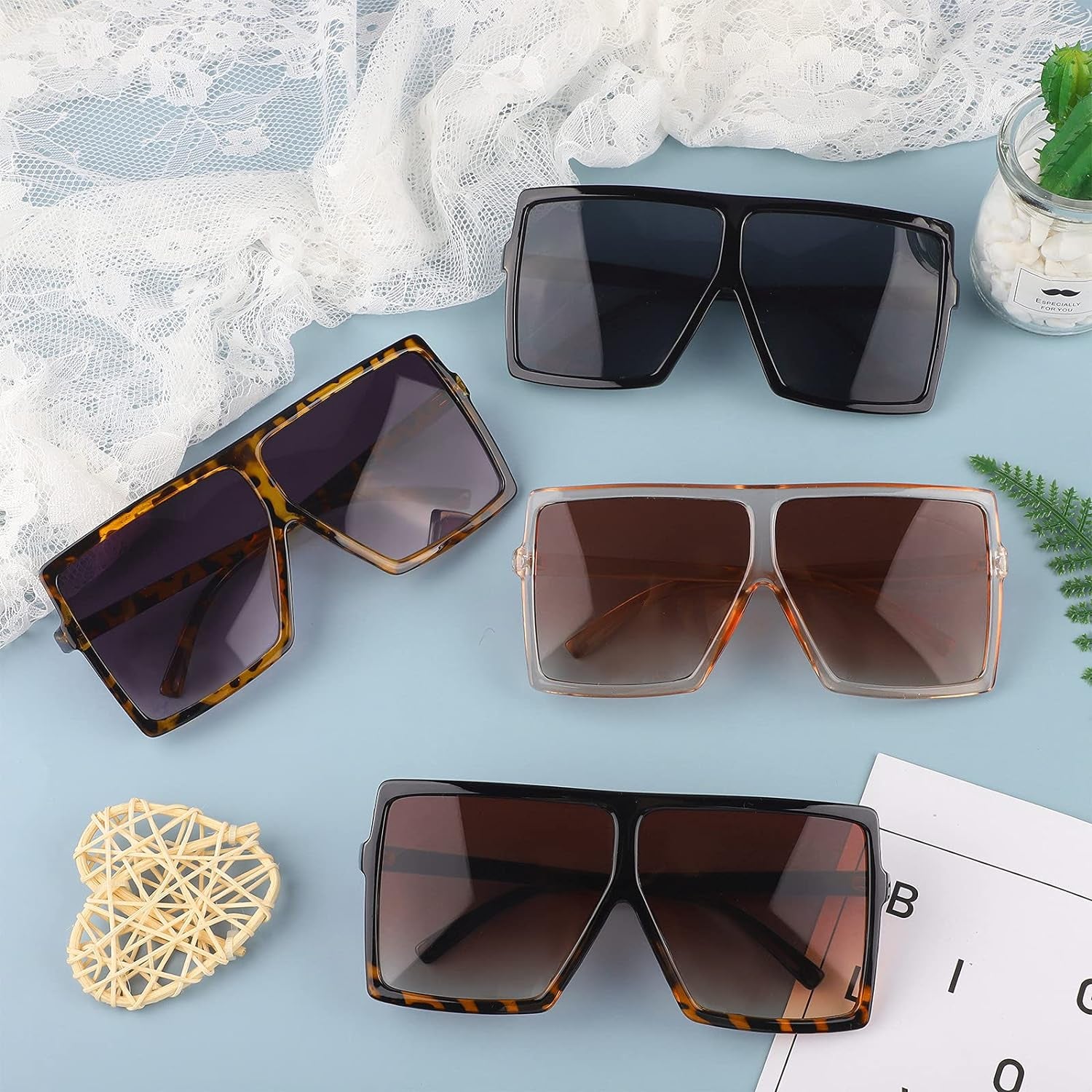 Retro Oversized Square Sunglasses: Fashionable Statement Shades for Women